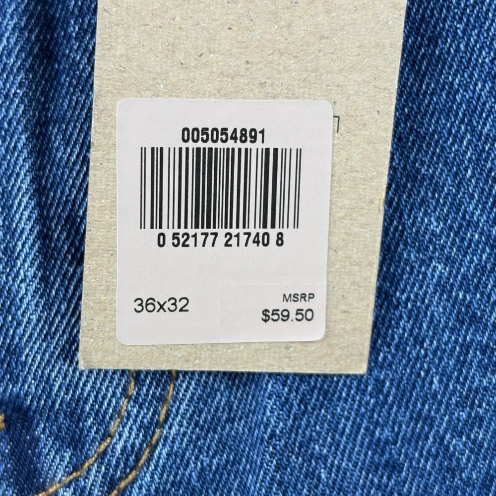 Levi's 505 Regular Fit Straight Leg Jeans Medium Wash Men's 36x32 NWT